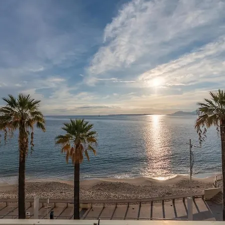 Apartment 9 Rue Saint Honorat Centre Les Pins